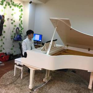 操欧美艳星乳神
